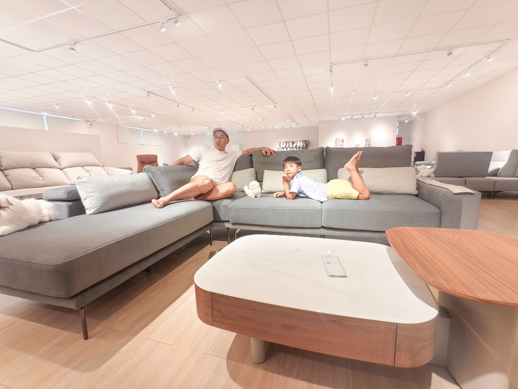 ★居家開箱★『 所丘家居  樹林體驗館』 一張為生活量身打造 ★居家開箱★『 所丘家居  樹林體驗館』 一張為生活量身打造