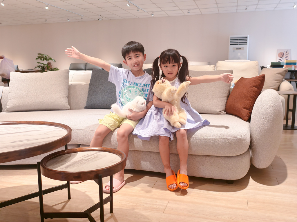 ★居家開箱★『 所丘家居  樹林體驗館』 一張為生活量身打造 ★居家開箱★『 所丘家居  樹林體驗館』 一張為生活量身打造