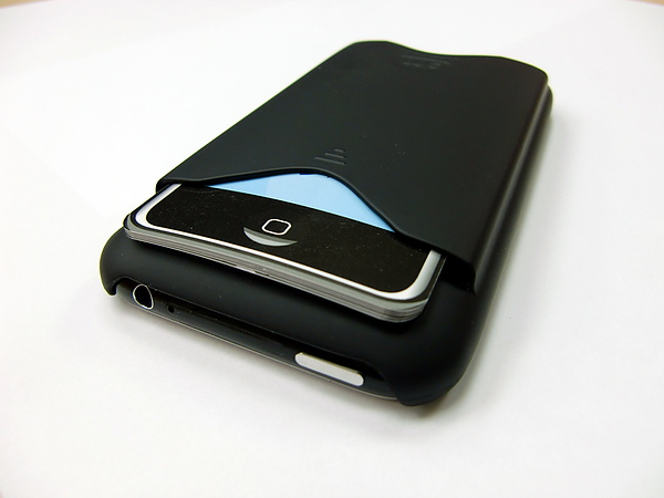 case-mate_FuniPhone_03.JPG