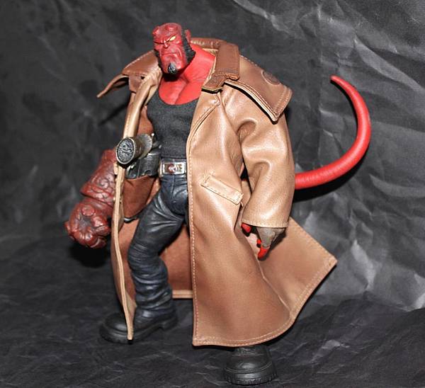 地獄怪客 - Hellboy