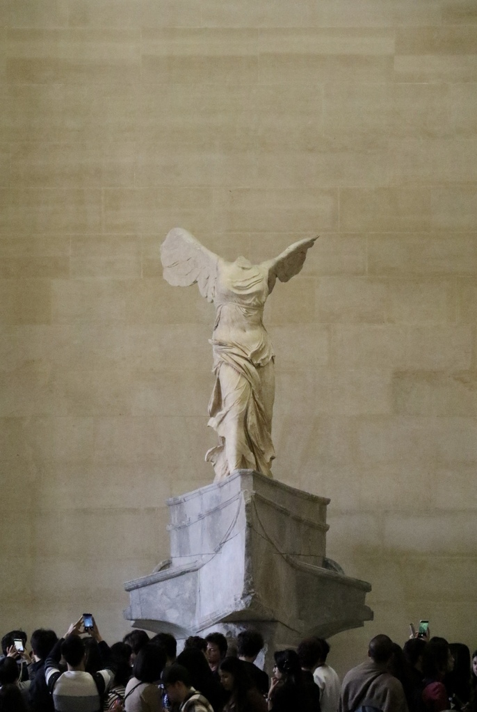 法國 巴黎 羅浮宮 米洛的維納斯 蒙娜麗莎的微笑 薩莫色雷斯 法國 巴黎 羅浮宮 米洛的維納斯 蒙娜麗莎的微笑 薩莫色雷斯