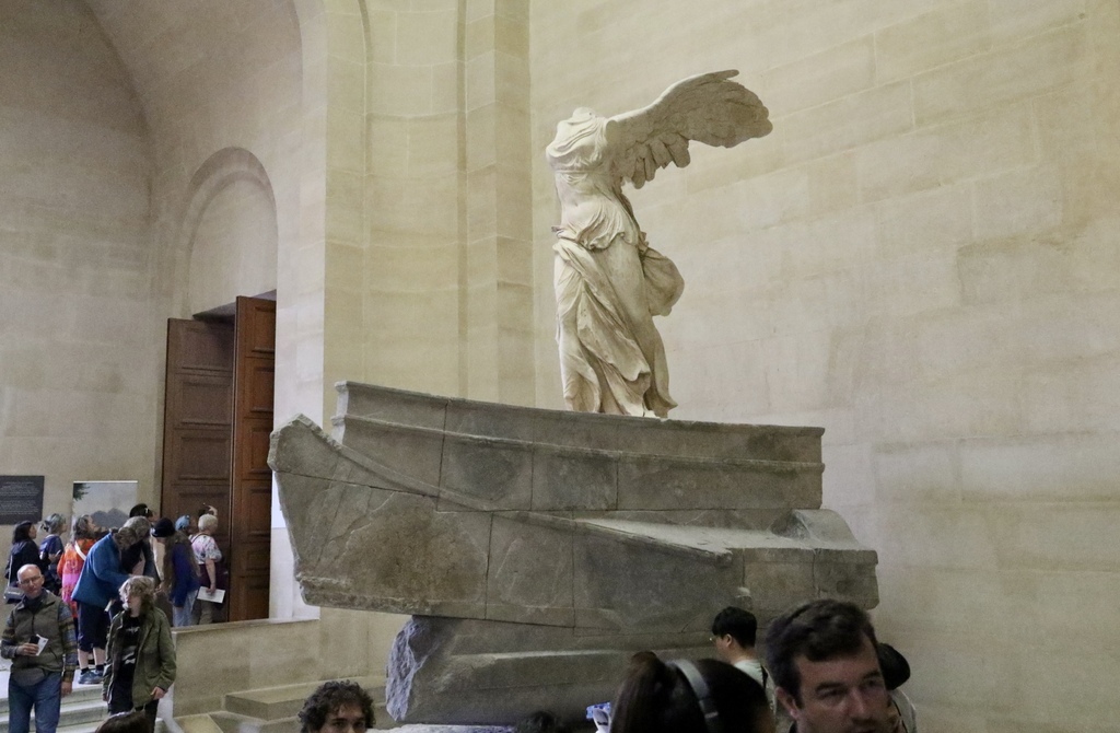 法國 巴黎 羅浮宮 米洛的維納斯 蒙娜麗莎的微笑 薩莫色雷斯 法國 巴黎 羅浮宮 米洛的維納斯 蒙娜麗莎的微笑 薩莫色雷斯