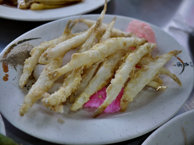 [食.高雄] 阿美海產店,熱炒100慶生也不賴