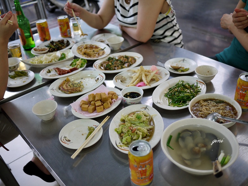 [食.高雄] 阿美海產店,熱炒100慶生也不賴