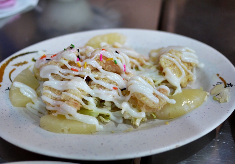 [食.高雄] 阿美海產店,熱炒100慶生也不賴