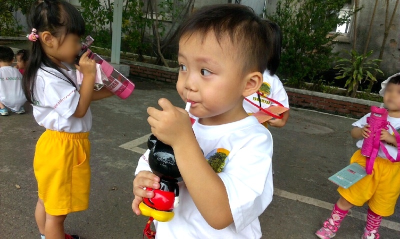 081801.jpg 081801.jpg