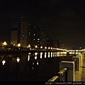 台南運河旁的夜景很美喔
