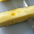 Pineapple06