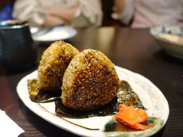 柶築晚酌の店｜燒烤、日式料理、炸物的深夜食堂｜巨蛋附近居酒屋