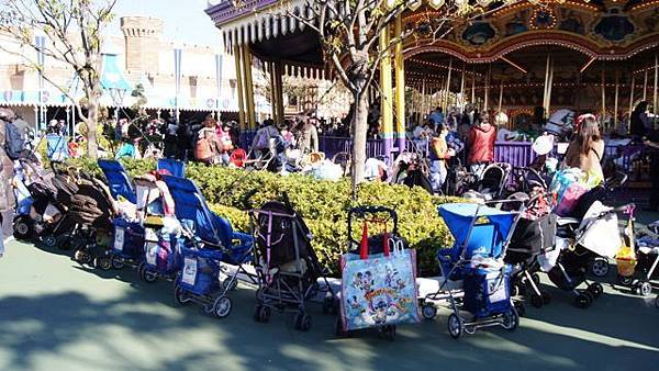 DisneyLand111210_045.jpg