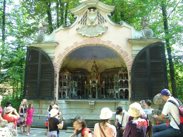 183.jpg