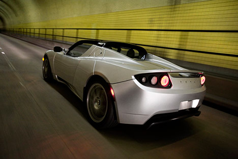 tesla-electric-car-xx03