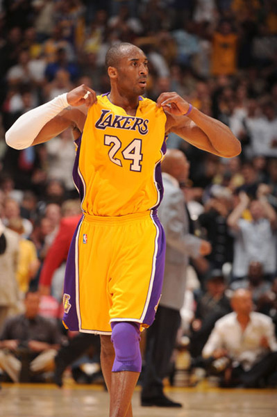 kobe_jerseypoppin_hornets