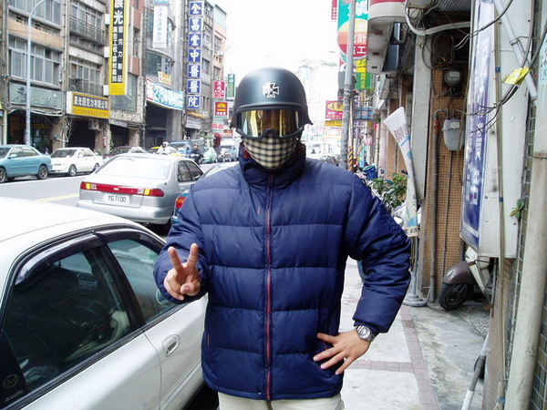 德軍突襲西門町???