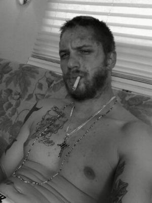 tom-hardy-myspace-photos-01232011-36.jpg