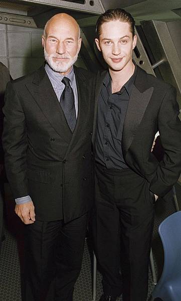 tom47rexfeatures_399137b