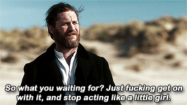 tumblr_p1ic221Wxn1ukyhj4o8_r1_400