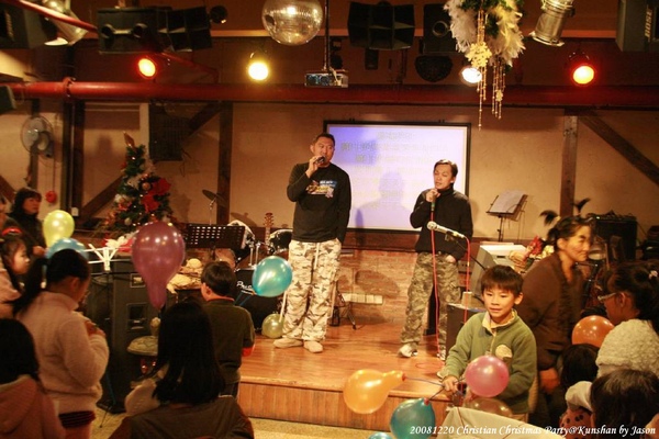 20081220_團契耶誕聚會_昆山地窖_03.jpg