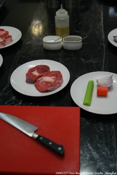 20081227_OssoBusso_Norris_Shanghai_05.jpg
