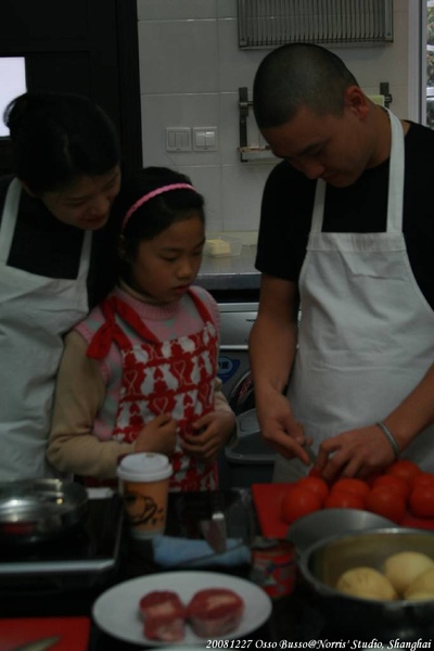 20081227_OssoBusso_Norris_Shanghai_06.jpg