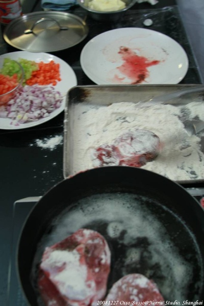 20081227_OssoBusso_Norris_Shanghai_23.jpg