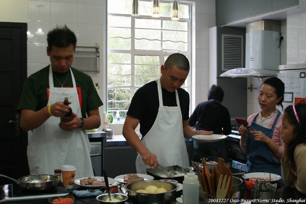 20081227_OssoBusso_Norris_Shanghai_25.jpg