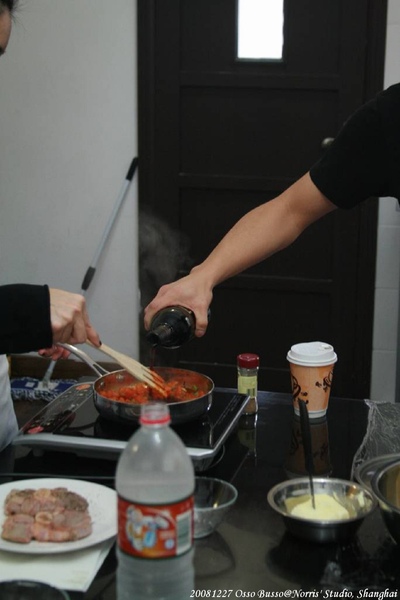 20081227_OssoBusso_Norris_Shanghai_44.jpg