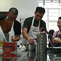 20081227_OssoBusso_Norris_Shanghai_78.jpg