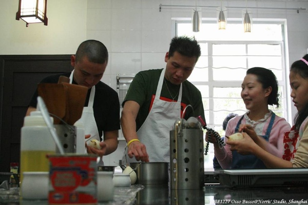20081227_OssoBusso_Norris_Shanghai_79.jpg
