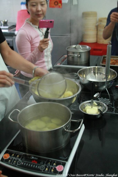 20081227_OssoBusso_Norris_Shanghai_118.jpg