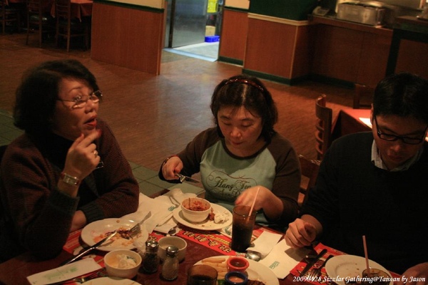 20090128_SizzlarGathering_70.jpg