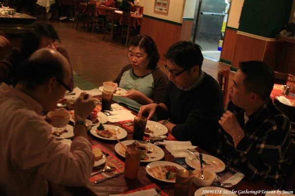 20090128_SizzlarGathering_71.jpg