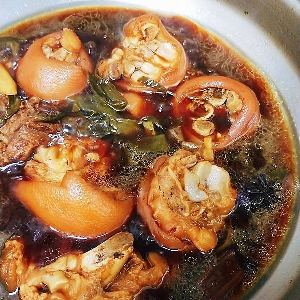 紅燒豬腳作法食譜 紅燒豬腳作法食譜