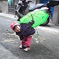 大家看~這是我的小青蛙雨傘，很可愛喔~