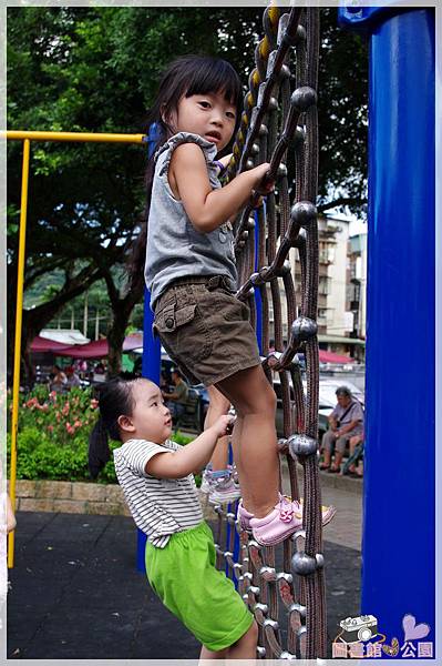 圖書館公園IMGP2393.JPG