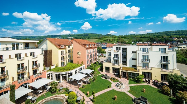 _LHF5055.jpg _LHF5055.jpg