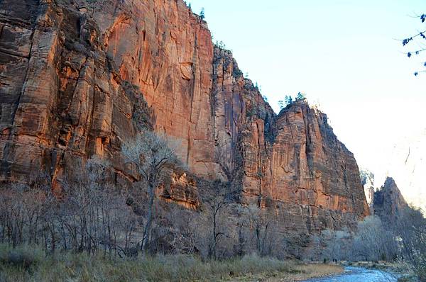 0102ZionRiverWalk12.jpg