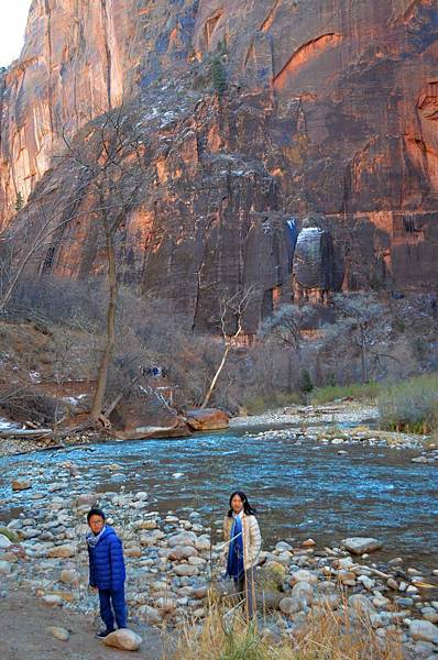 0102ZionRiverWalk14.jpg