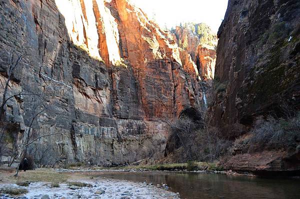 0102ZionRiverWalk32.jpg