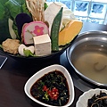 1121Hotpot1.jpg