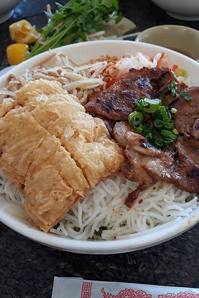 0221VietFood1.jpg