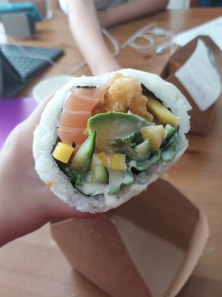 0520PocketSushi1.jpg