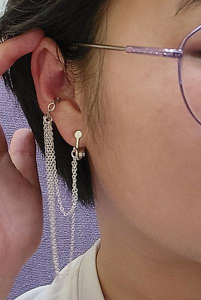 0828Earring1.jpg