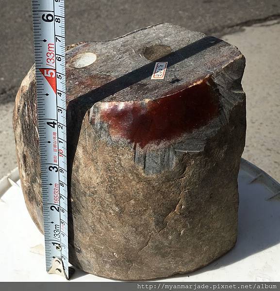 紅皮翡翠玉石原礦五點八公斤一顆 (9).JPG