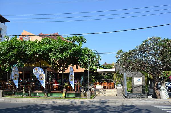 DSC_0970.JPG DSC_0970.JPG