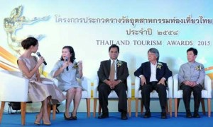 Thailand-Tourism-Awards-2015_Press-Con_1-300x180