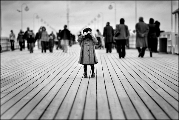 ONE_SHOOT_by_fotouczniak.jpg ONE_SHOOT_by_fotouczniak.jpg