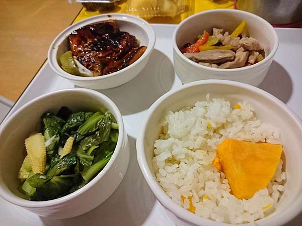 育兒 嘉基產後護理之家 月子中心 Claire的一百種視界 痞客邦