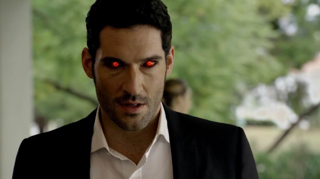 Lucifer-1x12-TeamLucifer-Screencaps-lucifer-tv-series-39528604-1912-1072.jpg