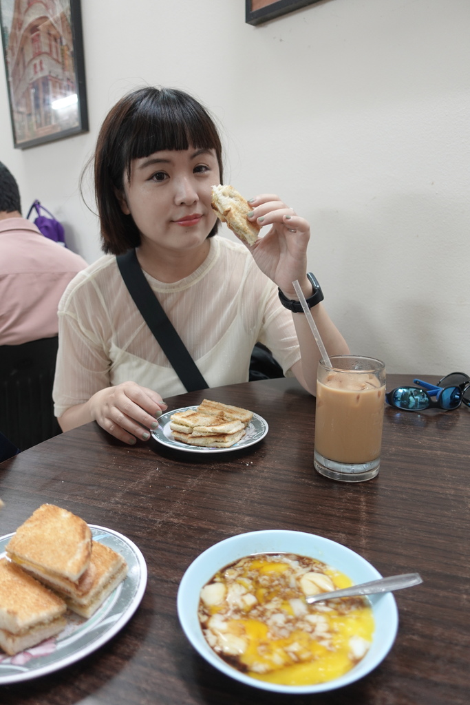 新加坡美食『東亞餐室』老牌新加坡人氣咖椰吐司，近捷運歐南園站